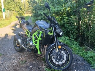 Z 900